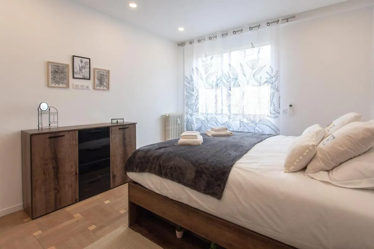 Apartment L38 Hobeika Suite Fleur 7Min Walk To Beach,Free Park,Balc&Ac Nice France
