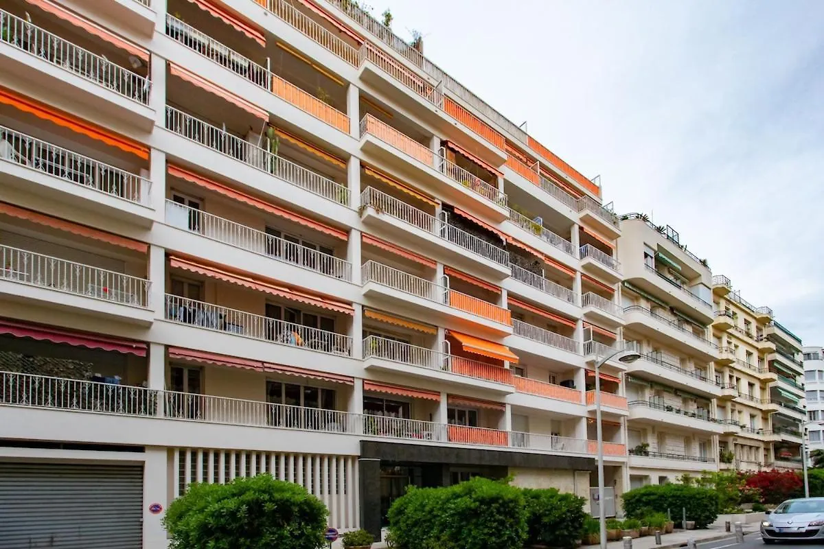 L38 Hobeika Suite Fleur 7Min Walk To Beach,Free Park,Balc&Ac Nice