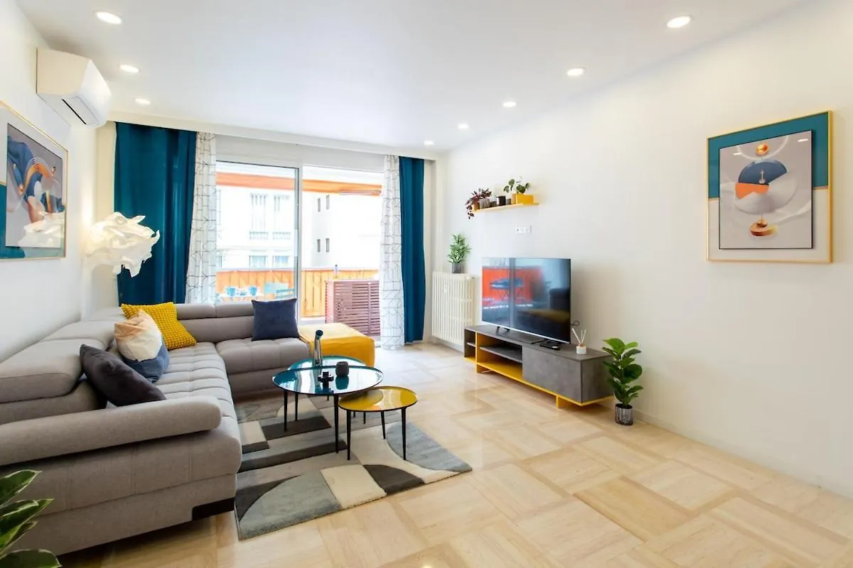 L38 Hobeika Suite Fleur 7Min Walk To Beach,Free Park,Balc&Ac Nice 0*,  France