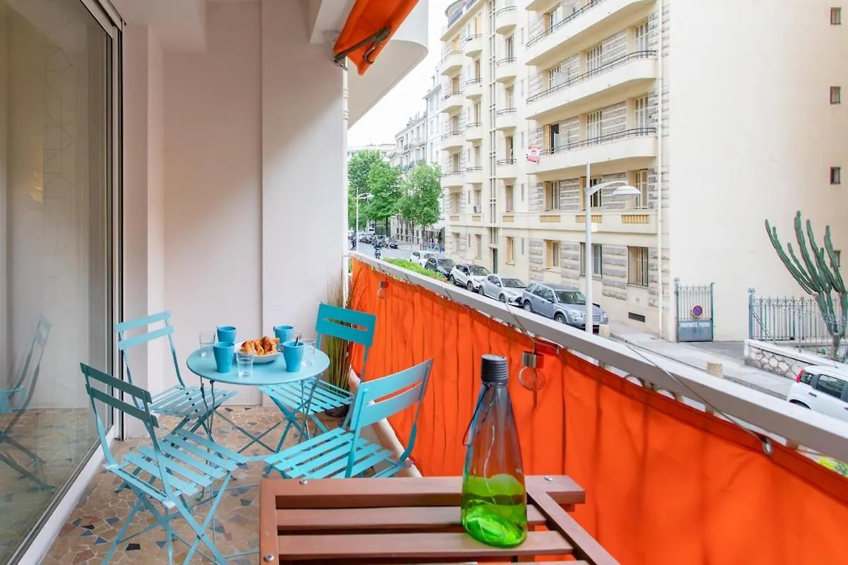 L38 Hobeika Suite Fleur 7Min Walk To Beach,Free Park,Balc&Ac Nice 0*,  France